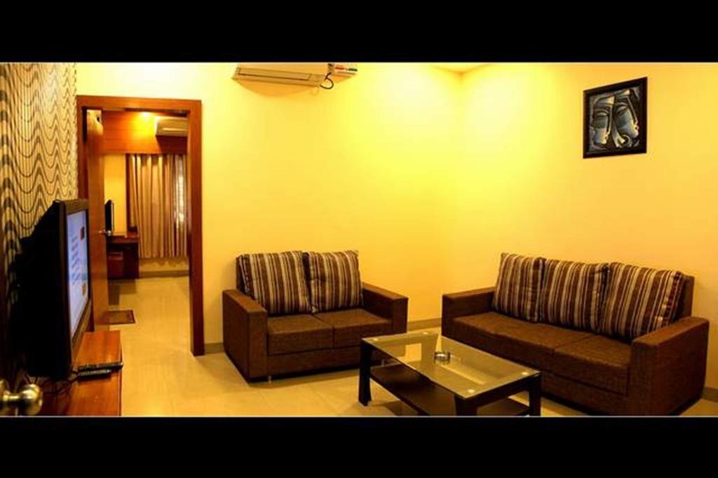 Hotel Shri Khedapati International Dewās Exteriér fotografie